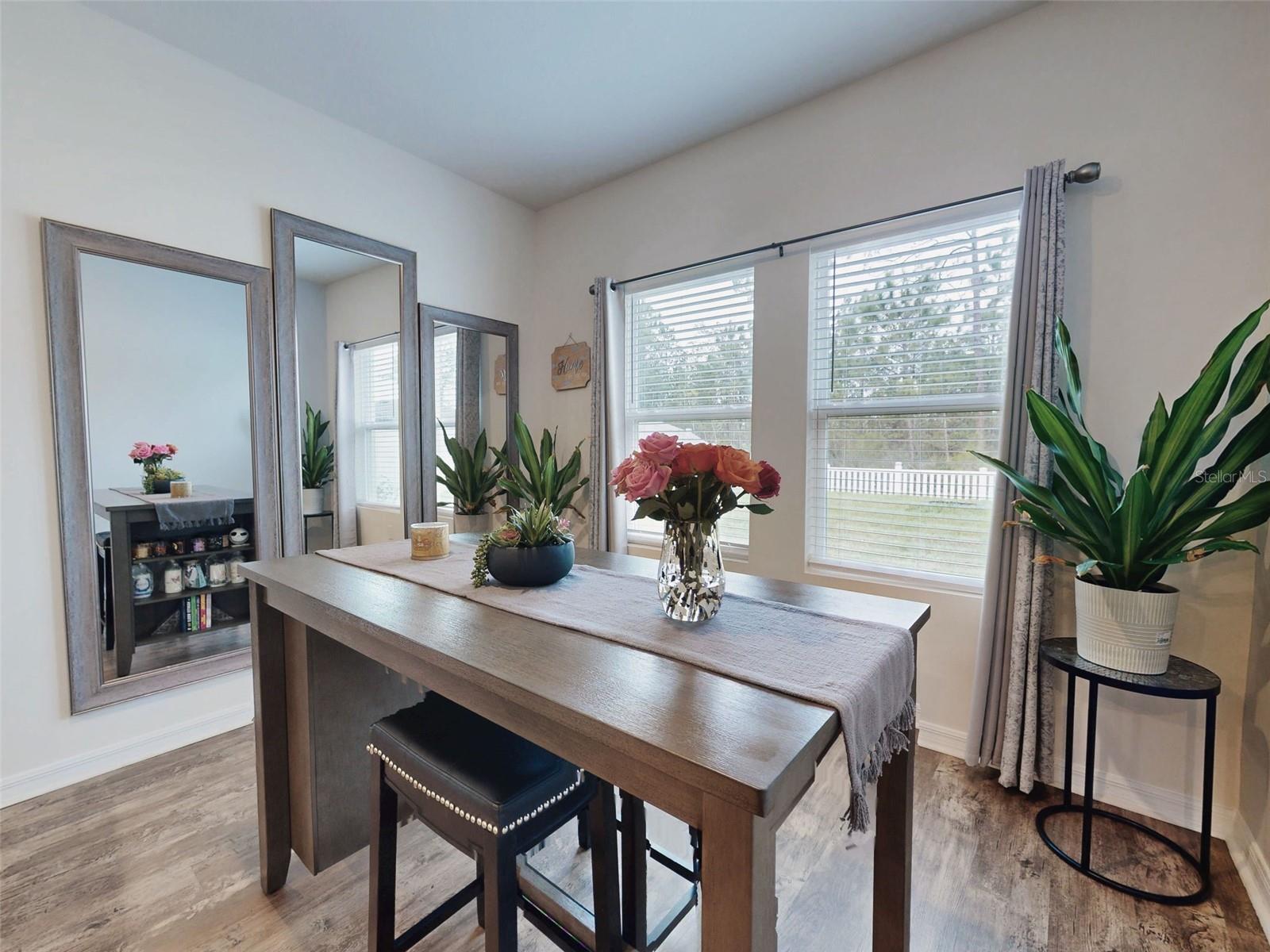 Image 18 of 47 For 538 Stowers Drive