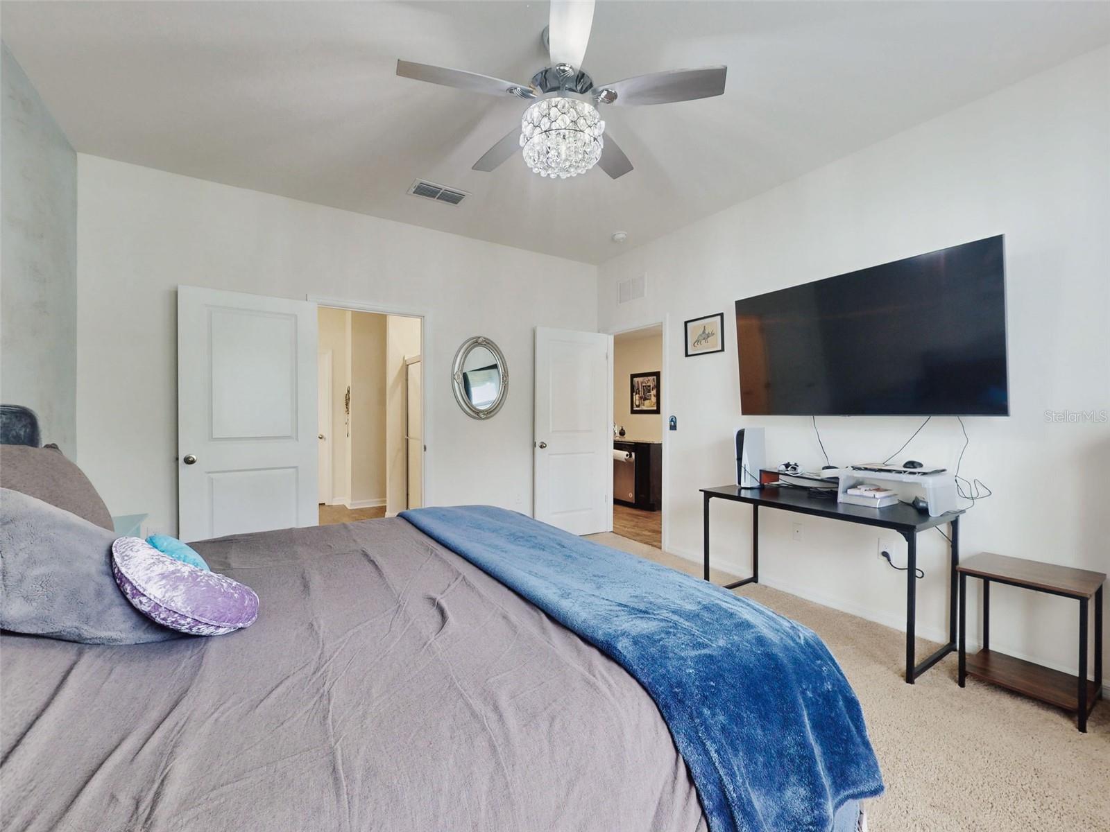 Image 24 of 47 For 538 Stowers Drive