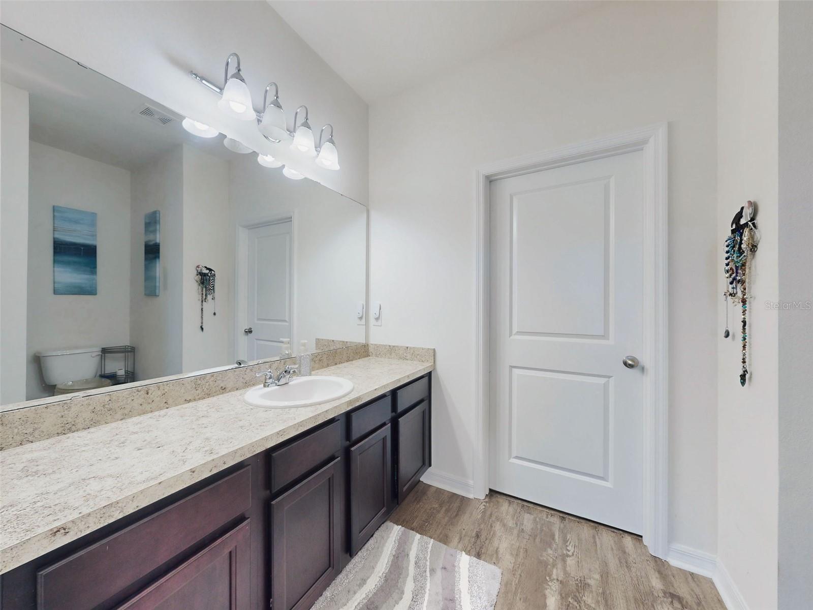 Image 26 of 47 For 538 Stowers Drive