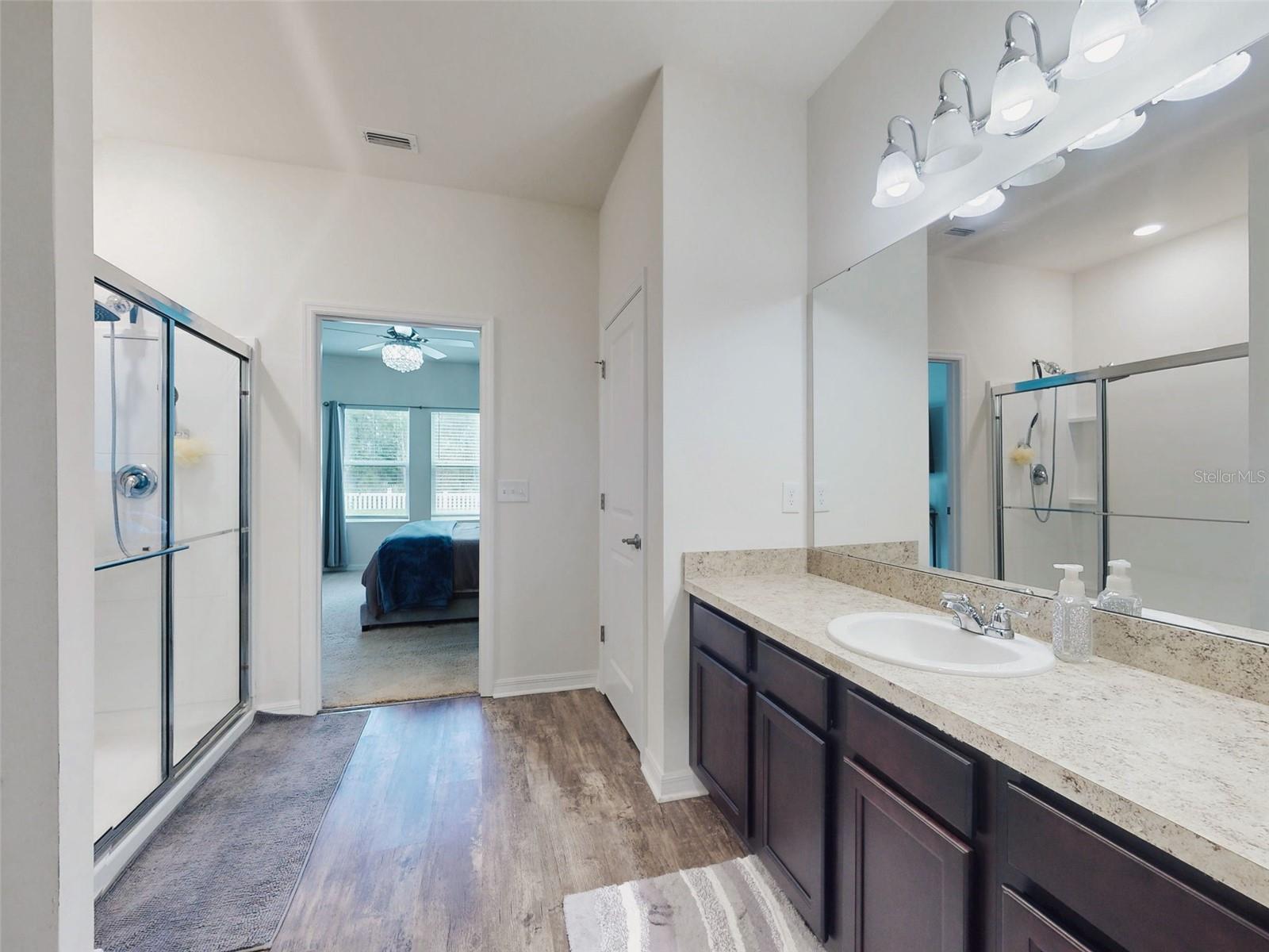 Image 30 of 47 For 538 Stowers Drive