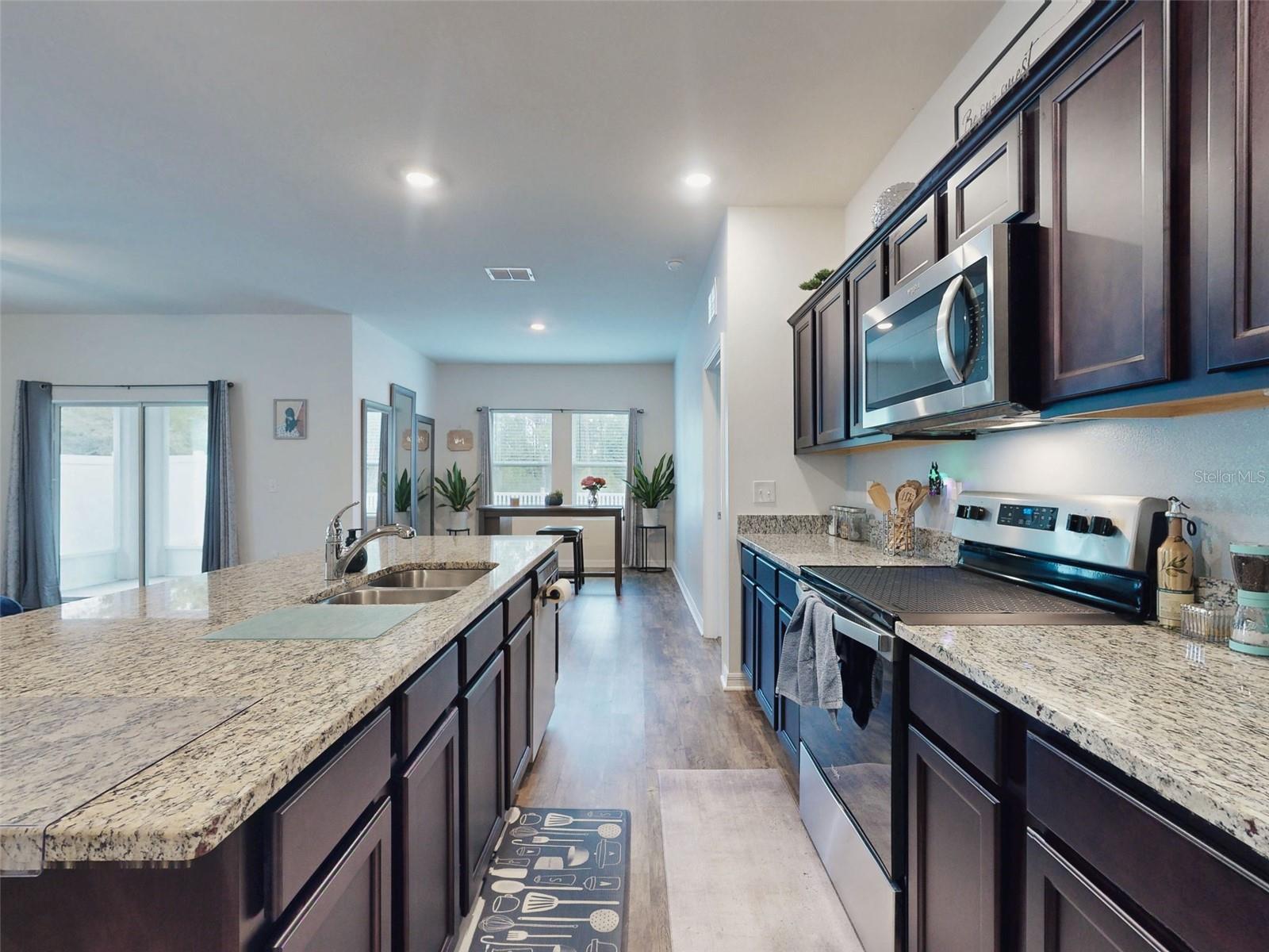 Image 7 of 47 For 538 Stowers Drive