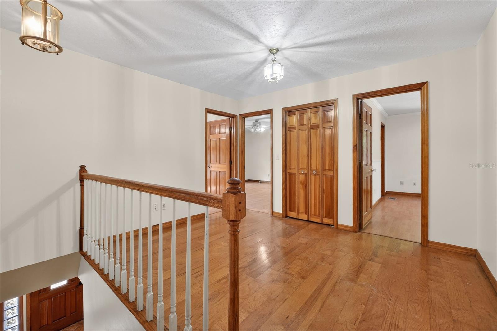 Image 19 of 47 For 3380 Lionel Road