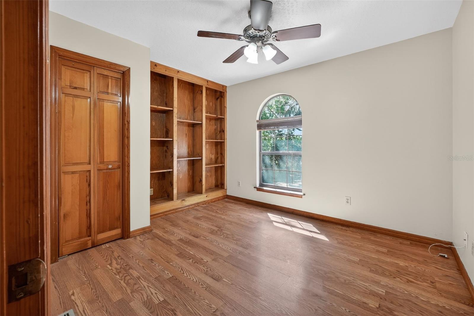 Image 20 of 47 For 3380 Lionel Road