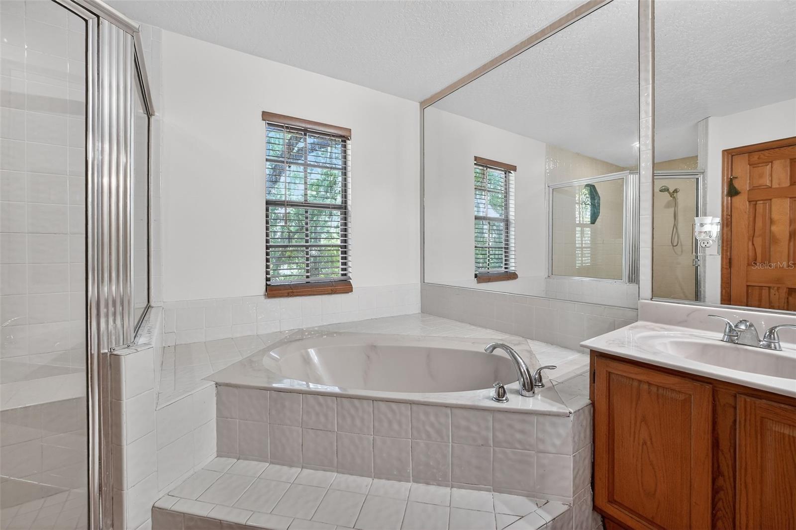 Image 27 of 47 For 3380 Lionel Road