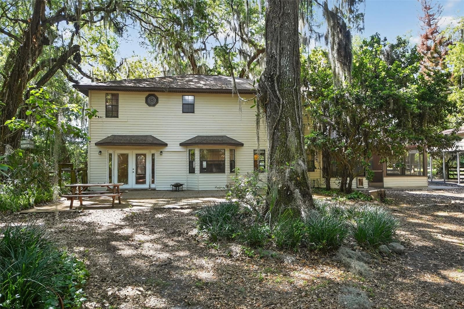 Image 32 of 47 For 3380 Lionel Road