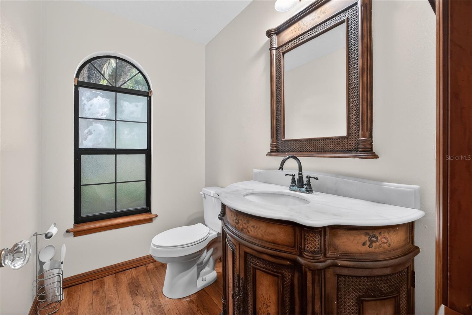 Image 5 of 47 For 3380 Lionel Road