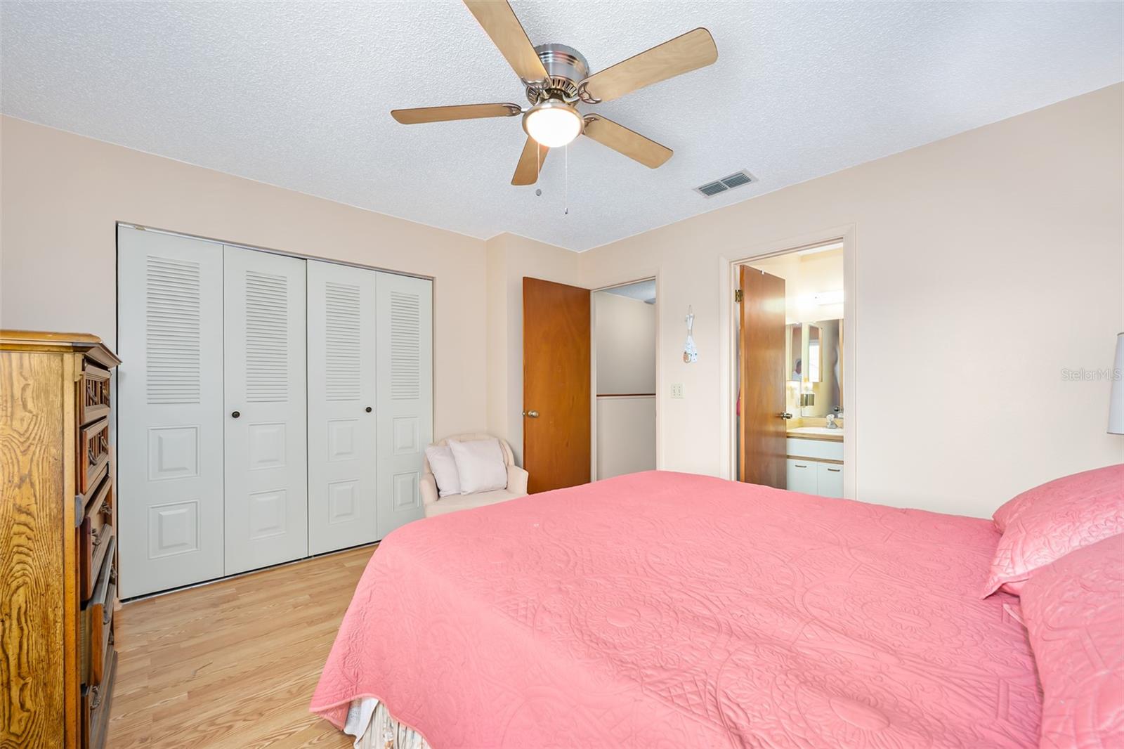 Image 23 of 42 For 149 White Fawn Drive 1490