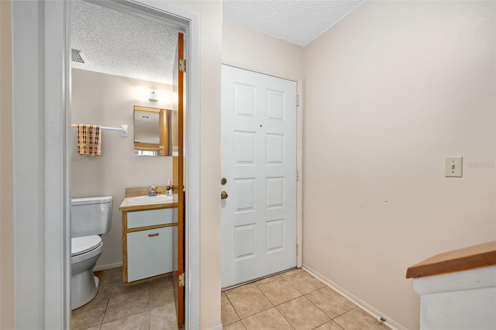 Image 4 of 42 For 149 White Fawn Drive 1490