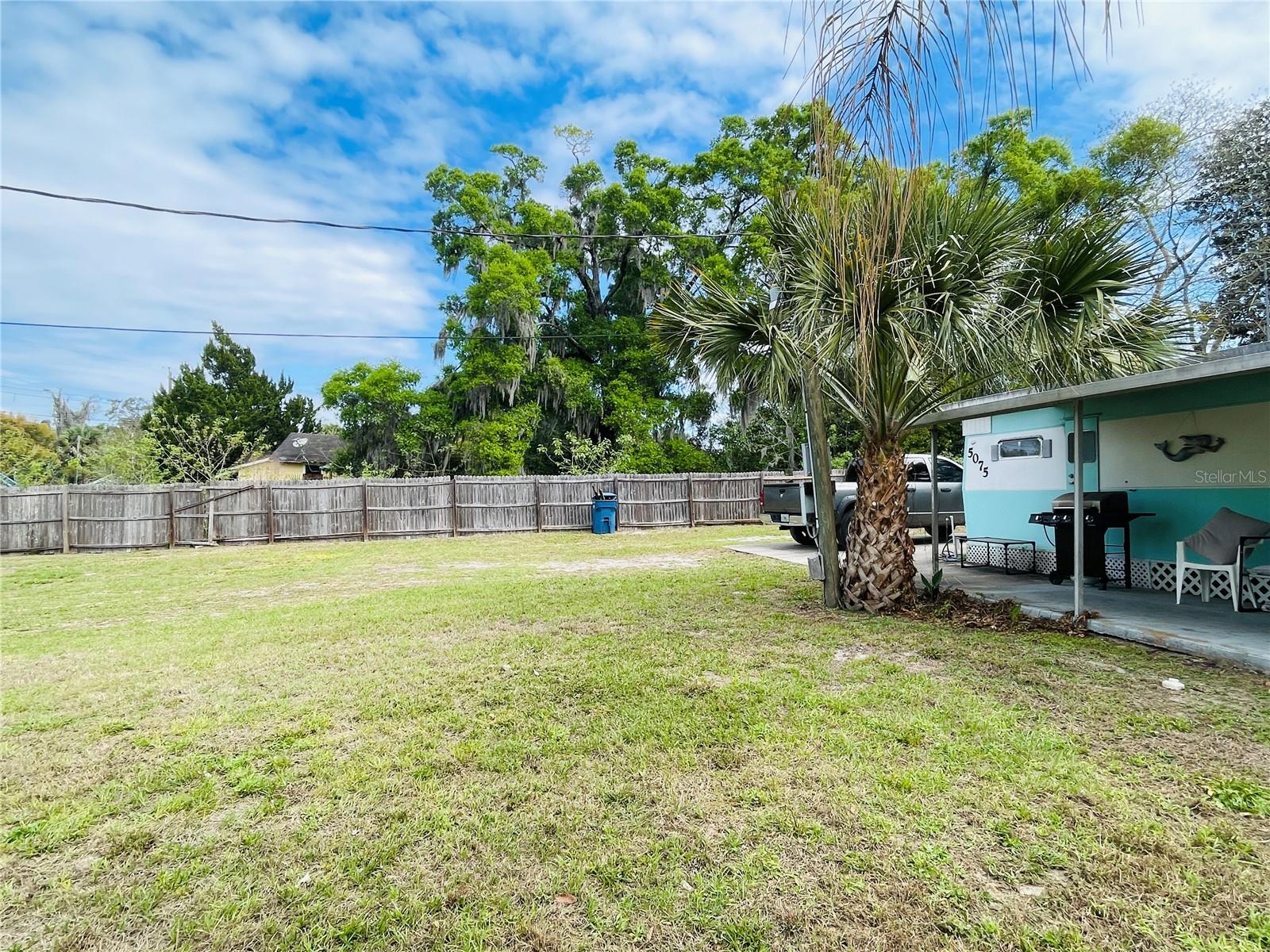 Image 4 of 47 For 5075 Central Avenue