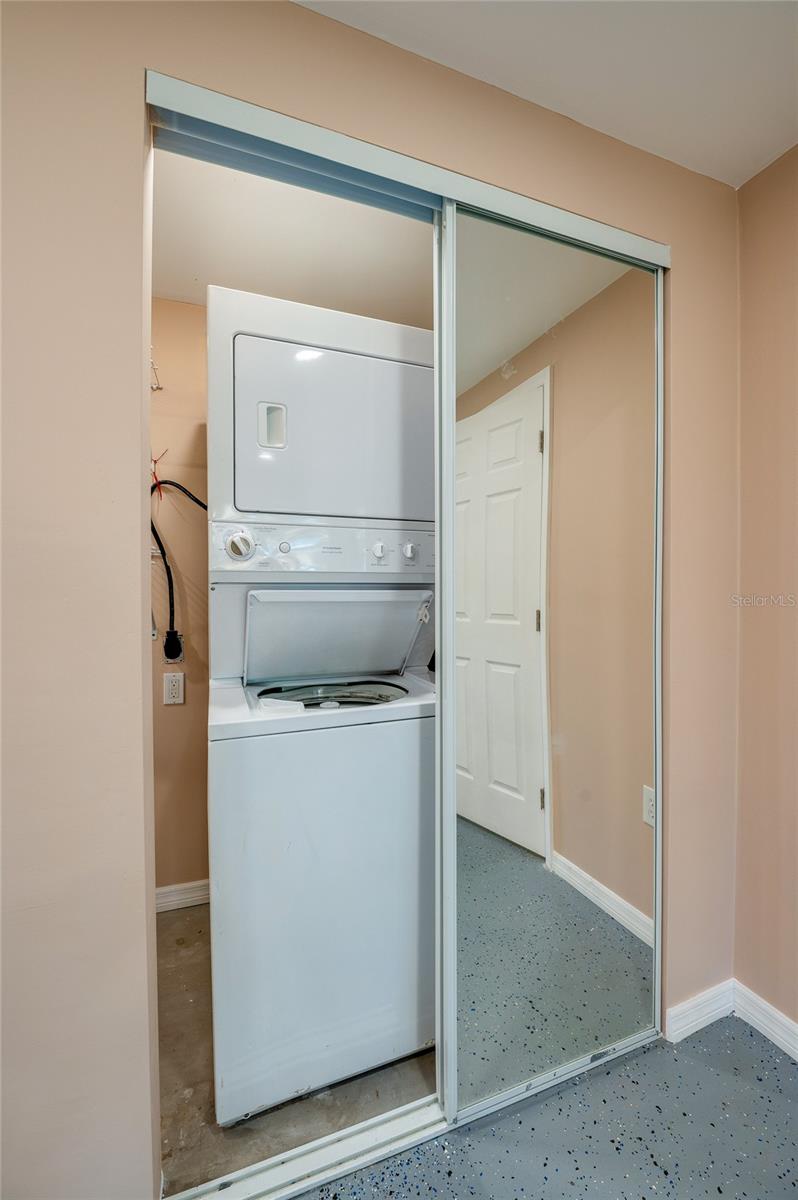 Image 39 of 57 For 5508 Bayshore Drive