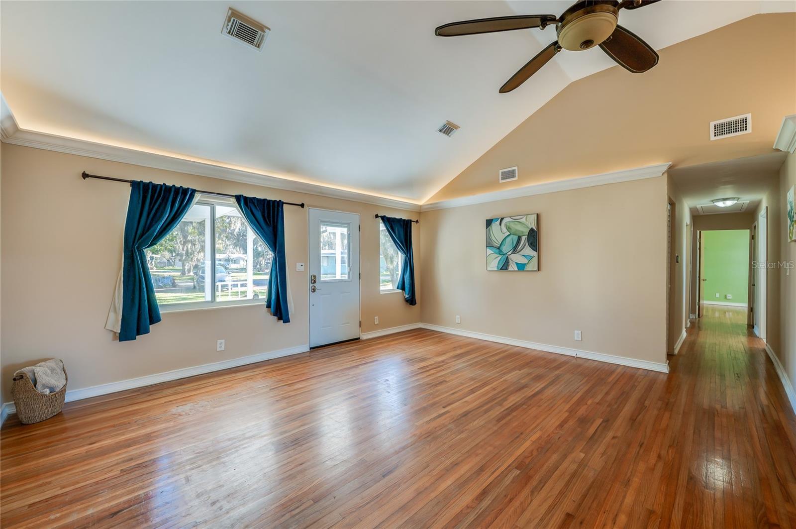 Image 9 of 57 For 5508 Bayshore Drive