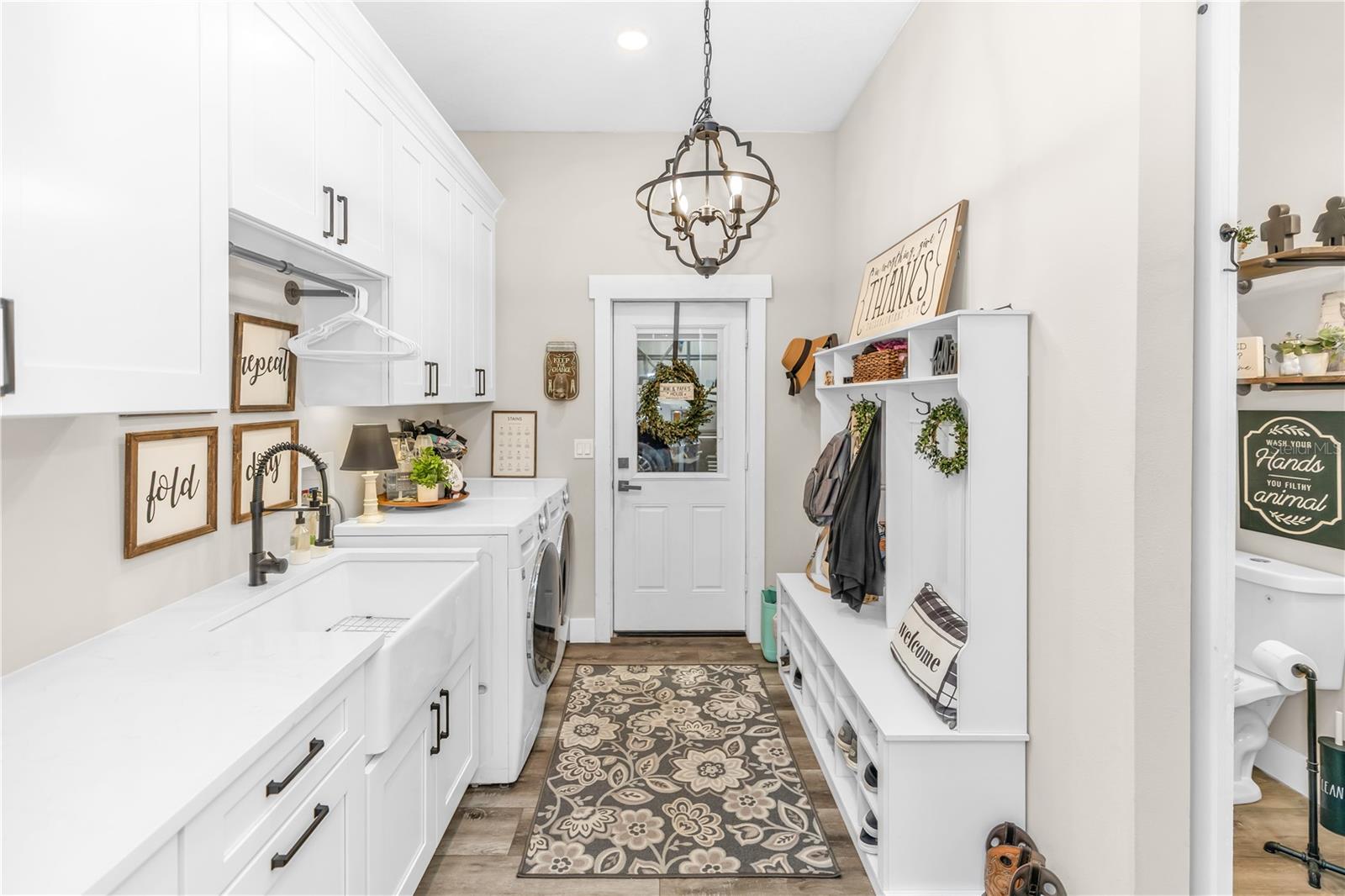 Image 17 of 46 For 171 River Oaks Drive