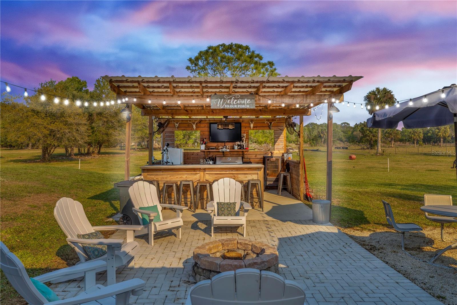 Image 6 of 46 For 171 River Oaks Drive