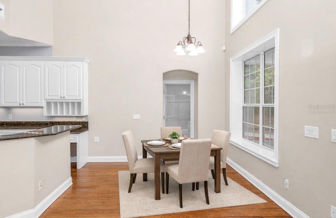 Image 11 of 60 For 279 Main Road