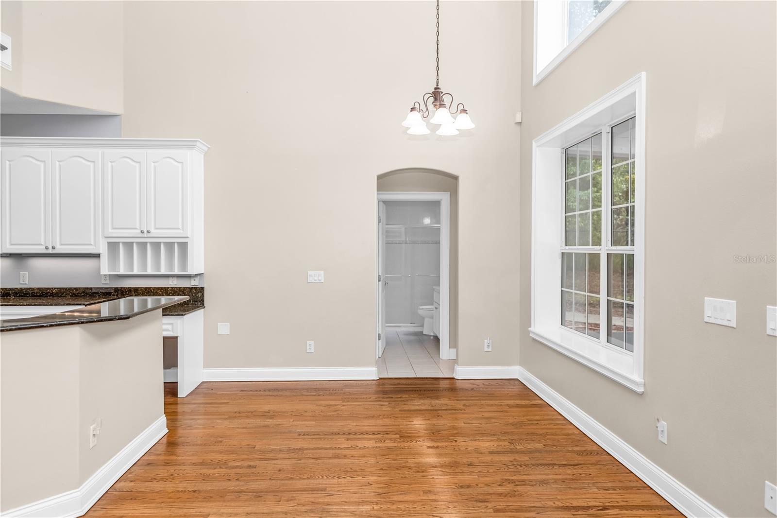 Image 12 of 60 For 279 Main Road