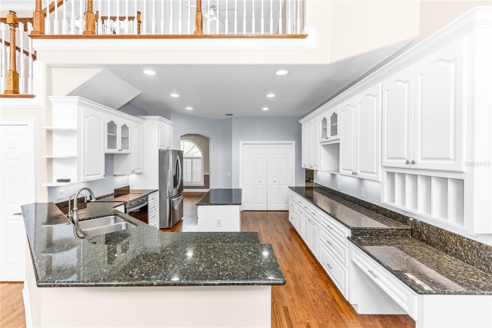 Image 5 of 60 For 279 Main Road