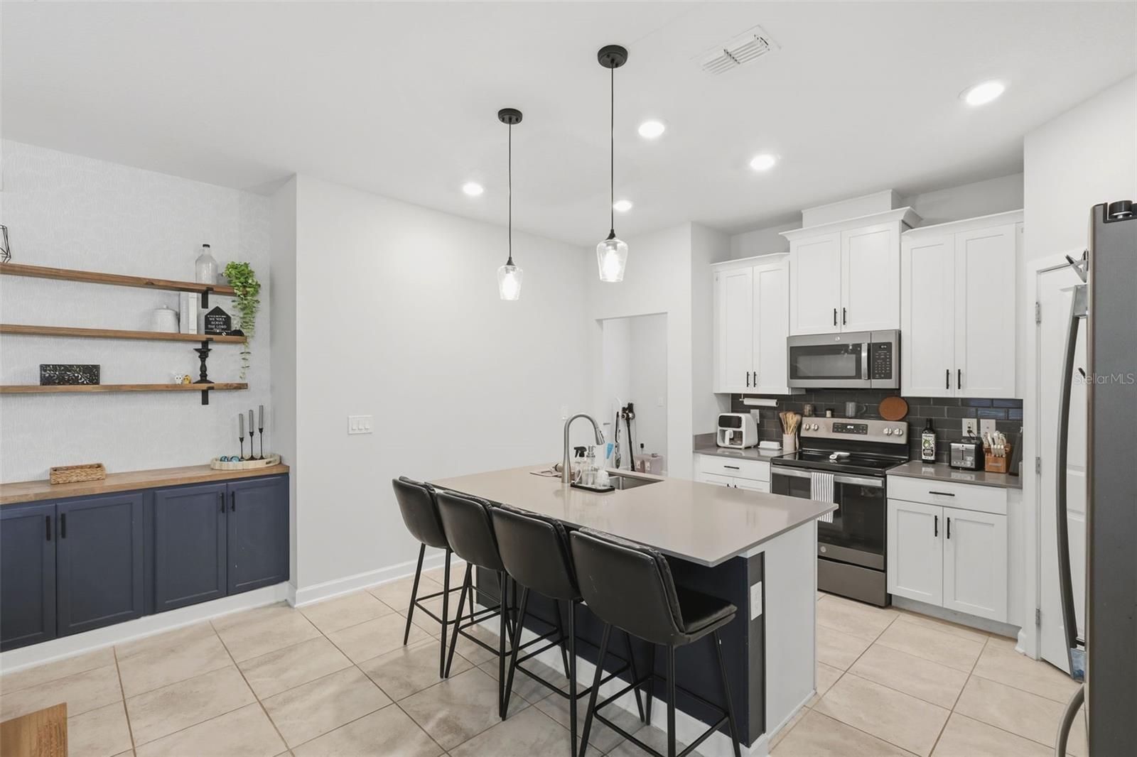 Image 19 of 39 For 1300 Swift Creek Way