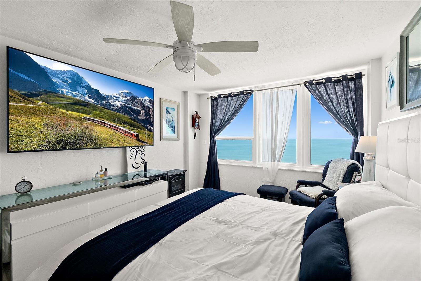 Image 31 of 43 For 2947 Atlantic Avenue 1604