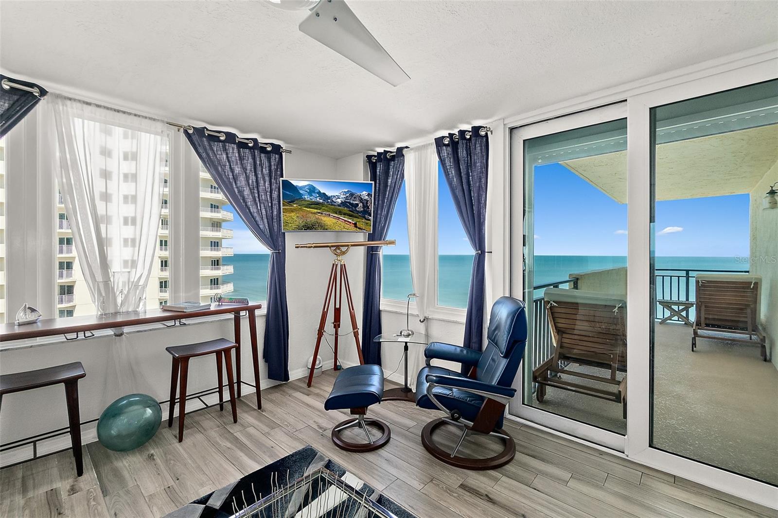 Image 4 of 43 For 2947 Atlantic Avenue 1604