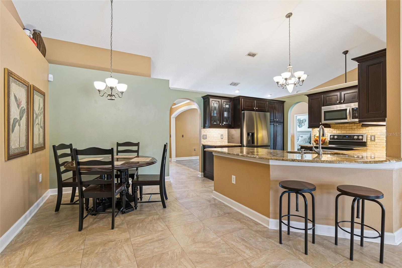 Image 10 of 52 For 1289 Voltaire Street