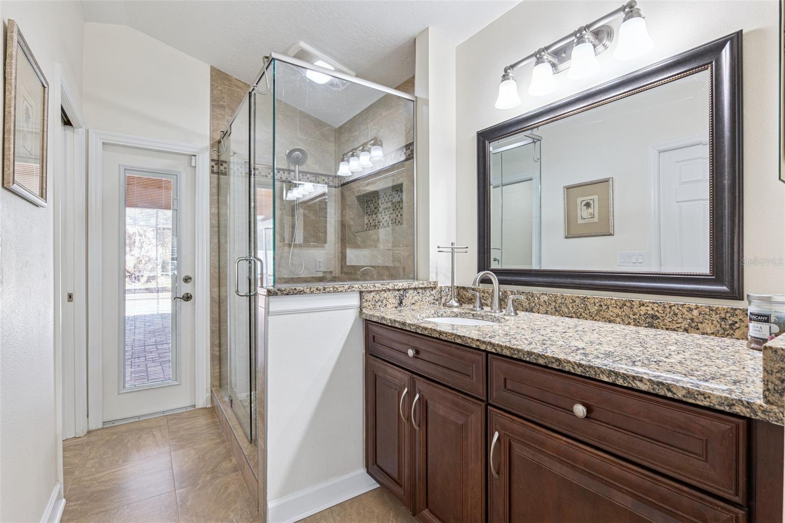 Image 21 of 52 For 1289 Voltaire Street