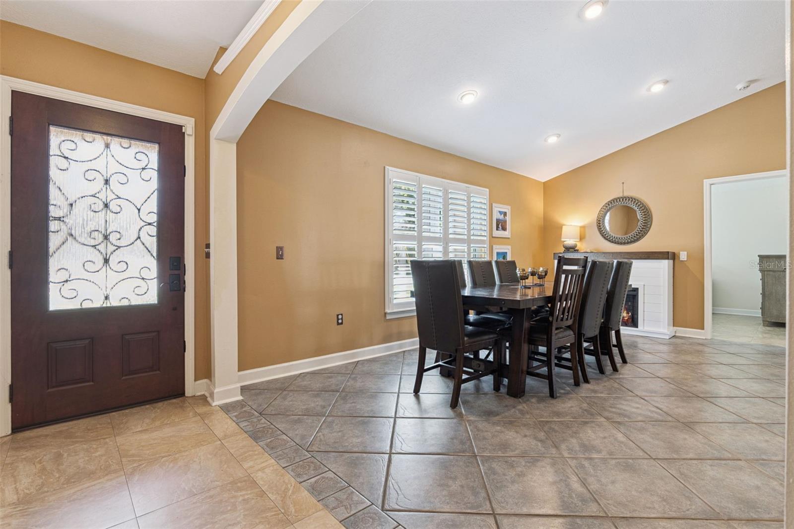 Image 4 of 52 For 1289 Voltaire Street