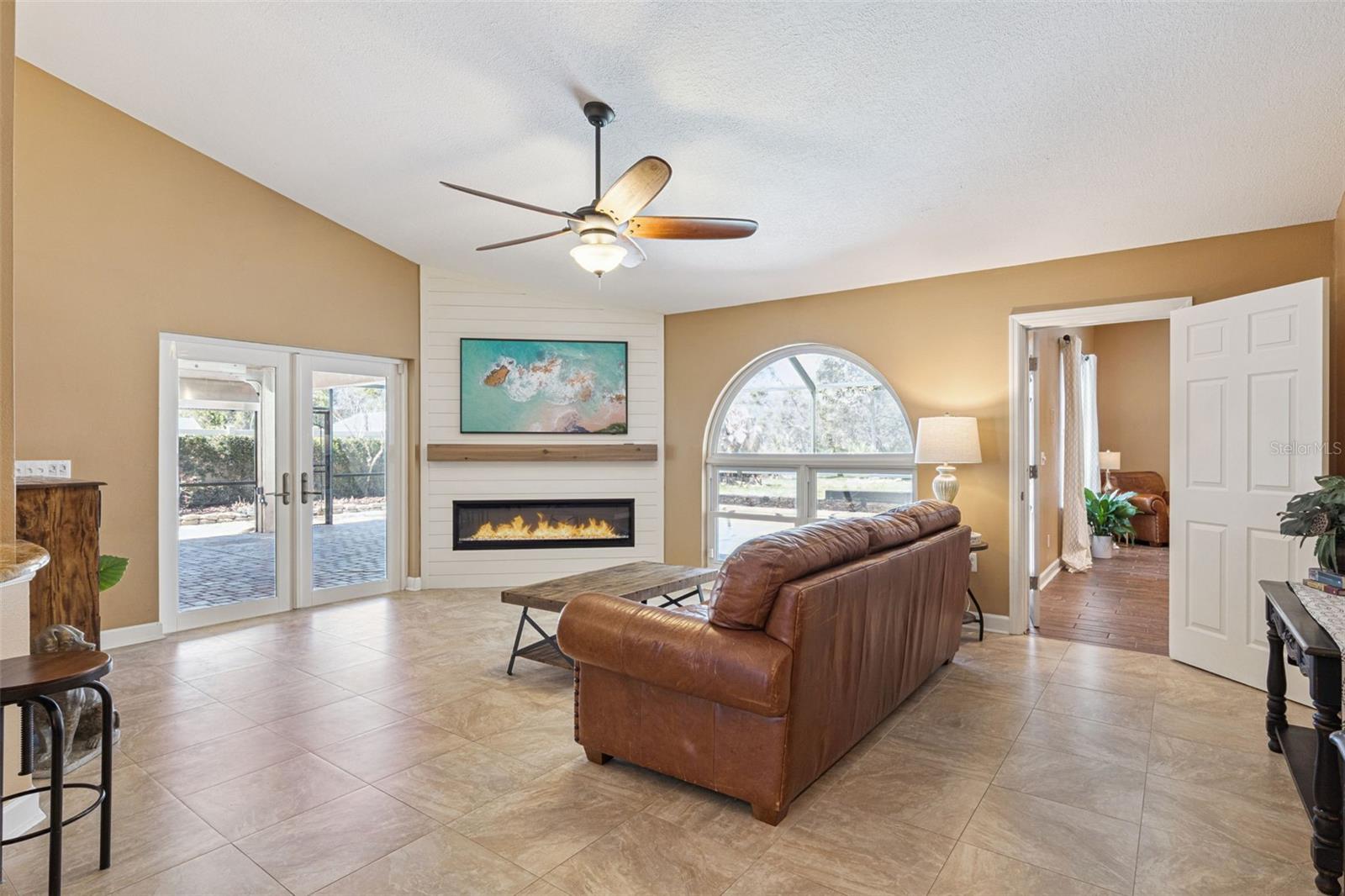 Image 8 of 52 For 1289 Voltaire Street