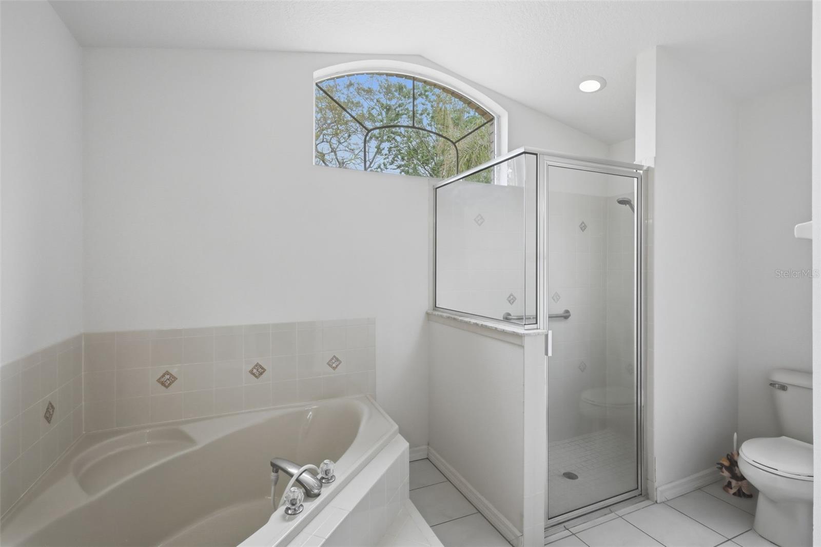 Image 20 of 36 For 1028 Collins Avenue