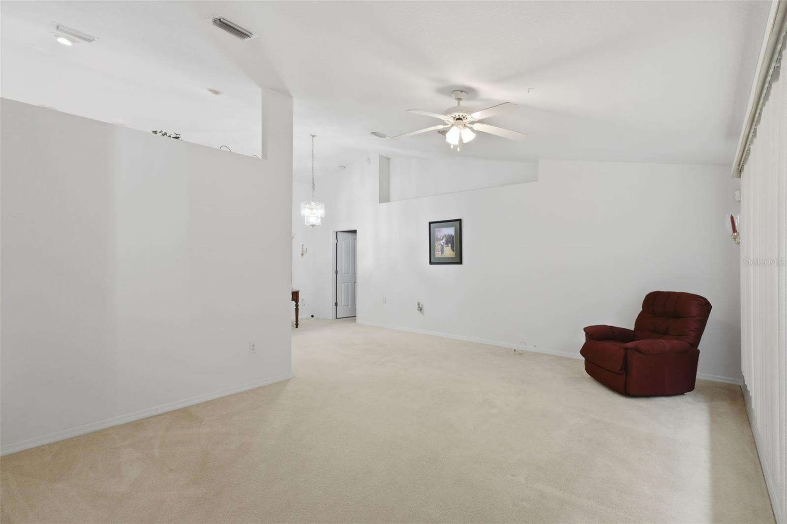 Image 5 of 36 For 1028 Collins Avenue