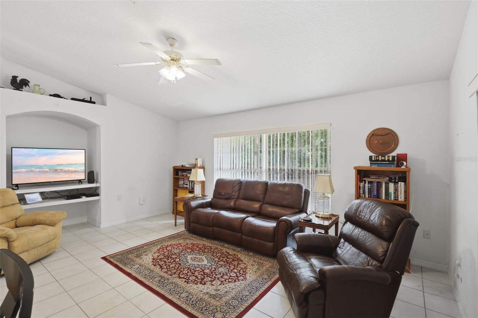 Image 9 of 36 For 1028 Collins Avenue