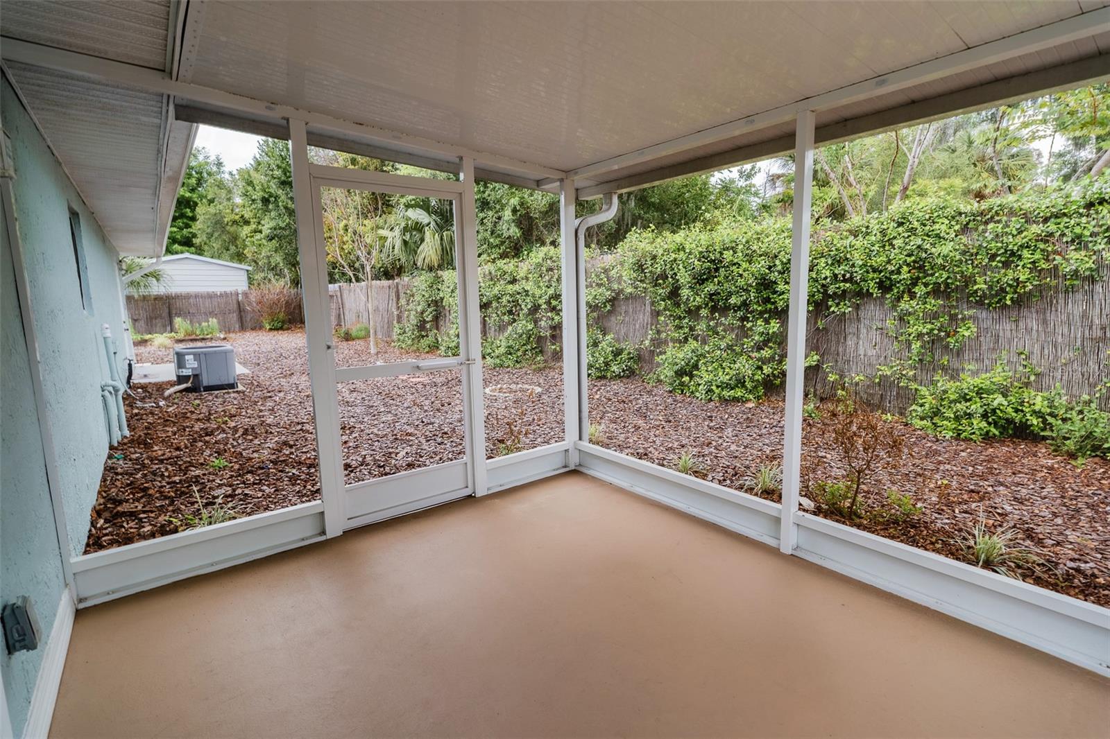 Image 25 of 86 For 321 Pennsylvania Avenue