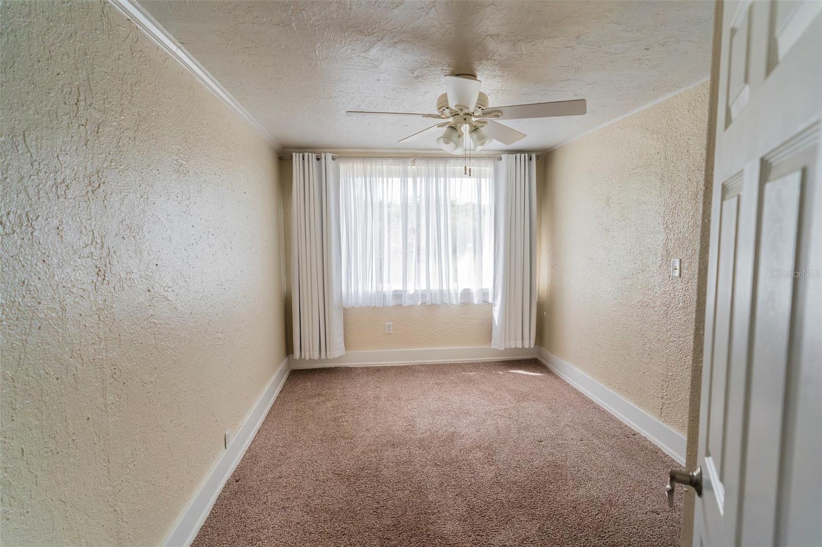 Image 50 of 86 For 321 Pennsylvania Avenue