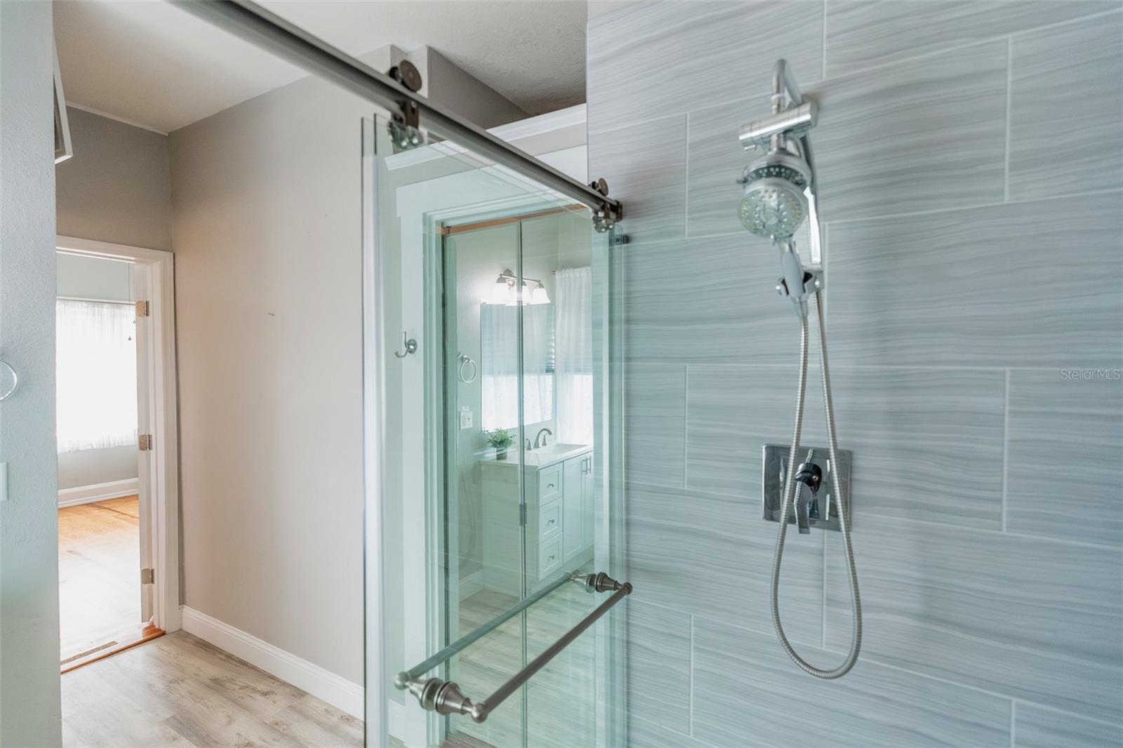 Image 54 of 86 For 321 Pennsylvania Avenue