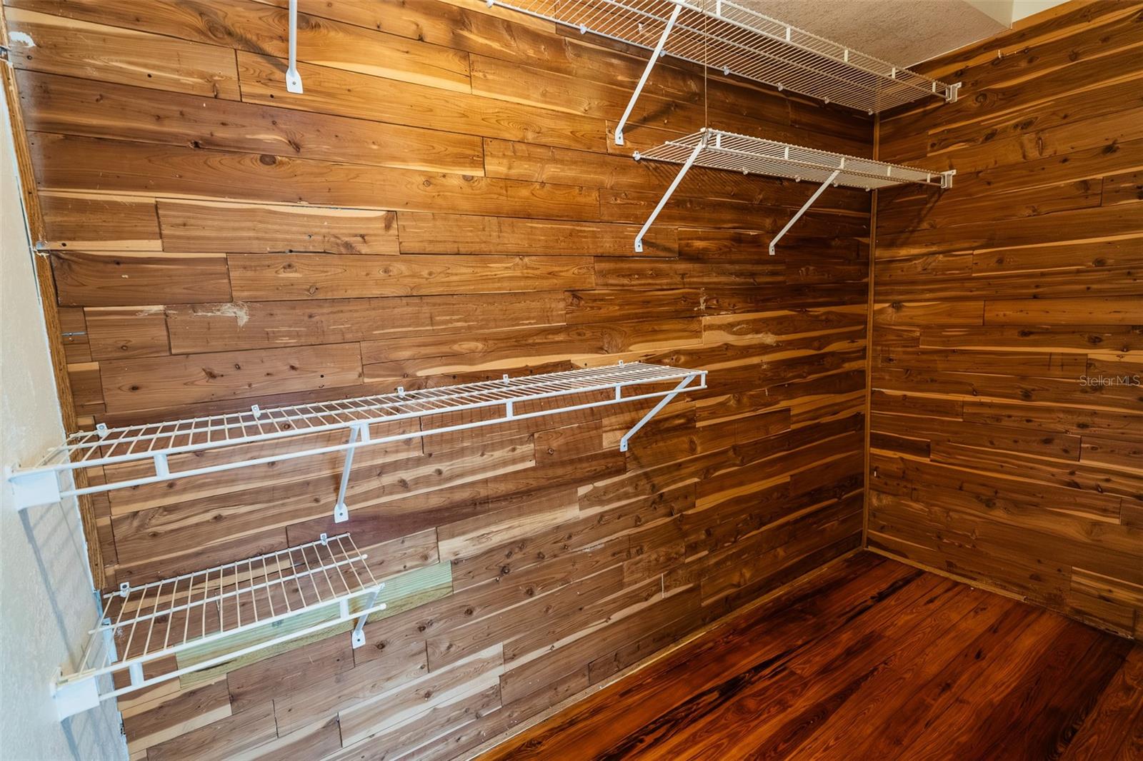 Image 57 of 86 For 321 Pennsylvania Avenue