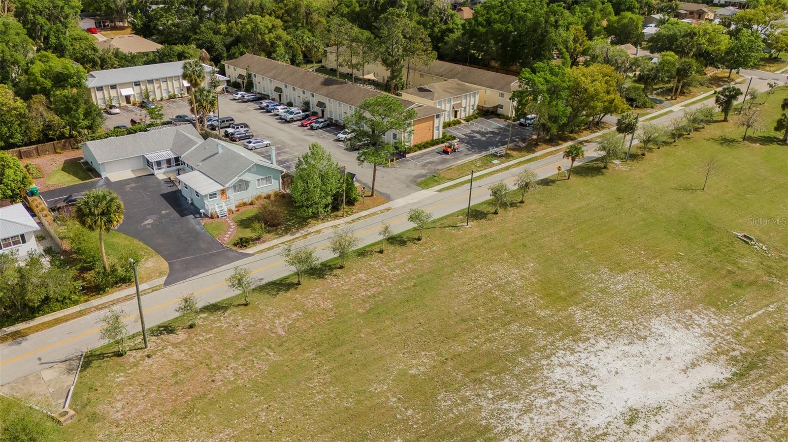 Image 85 of 86 For 321 Pennsylvania Avenue