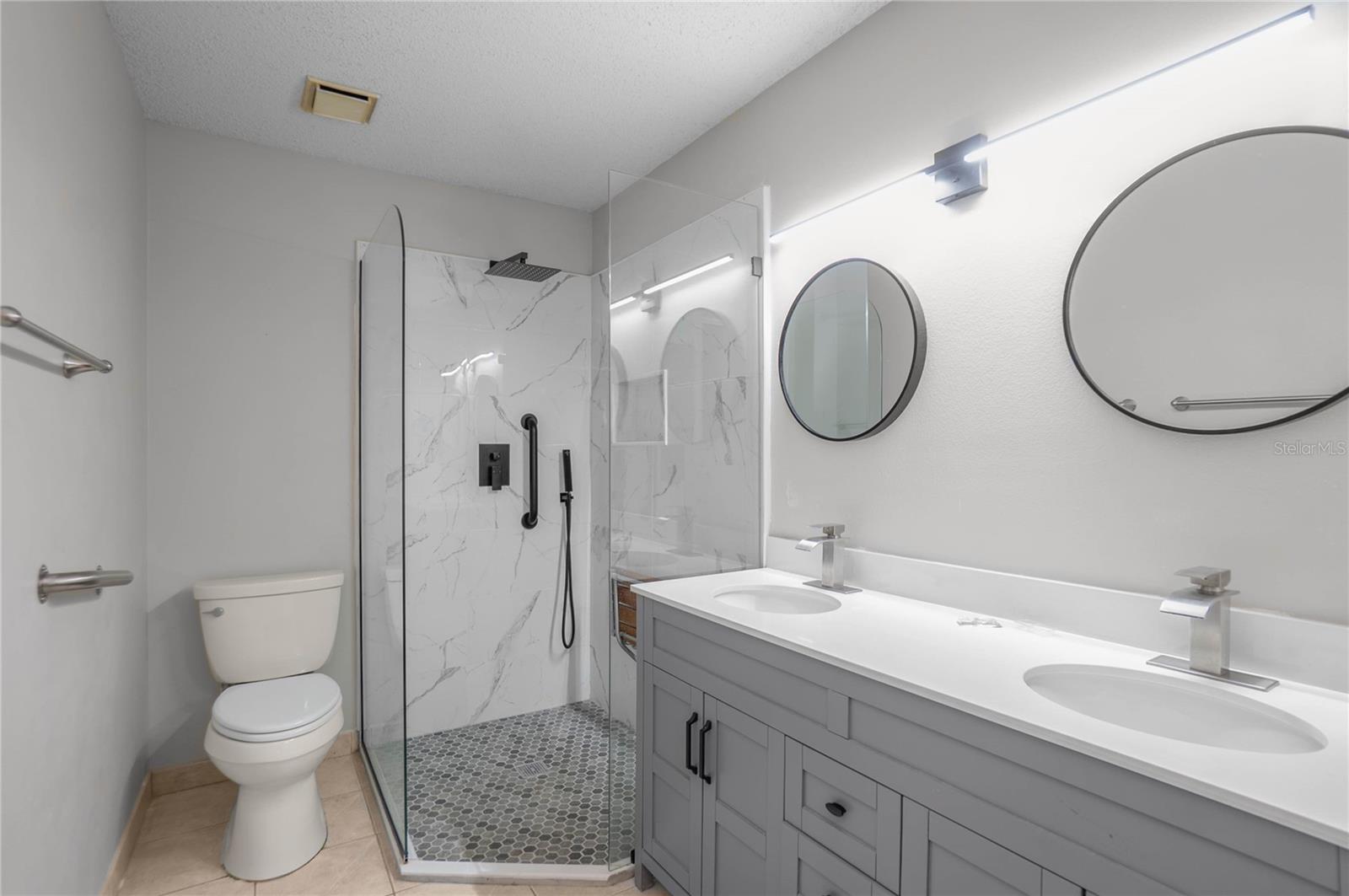 Image 20 of 46 For 1416 Longboat Point 1416