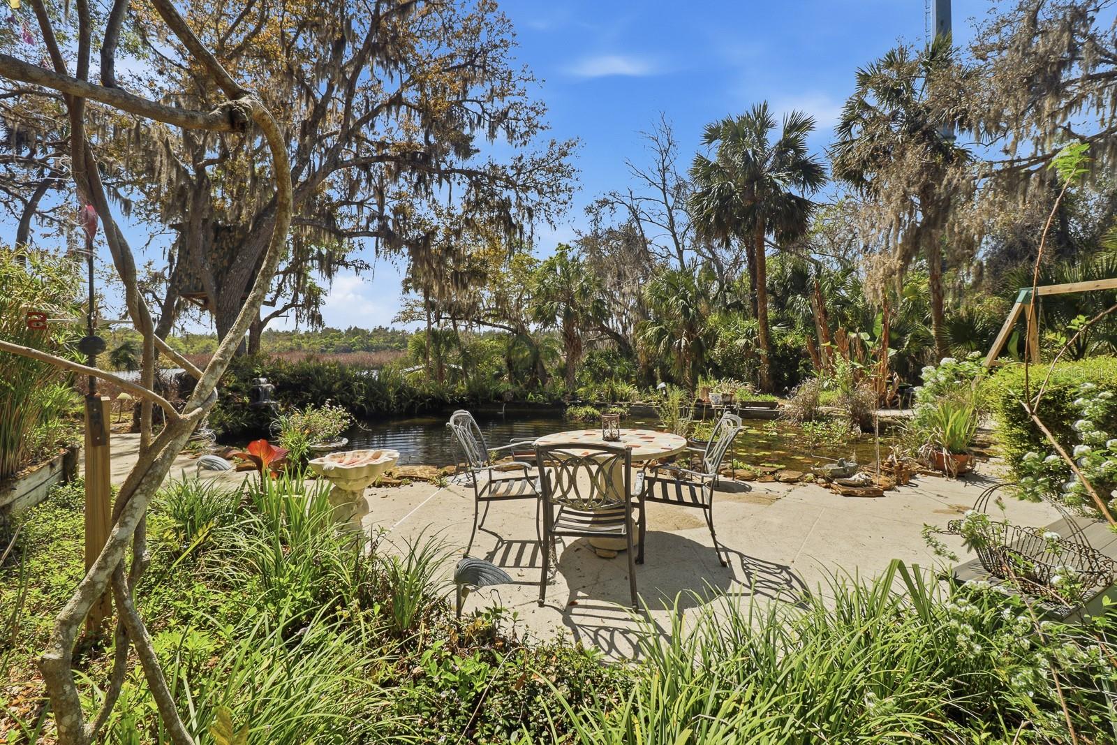 Image 41 of 73 For 6491 Spruce Creek Road