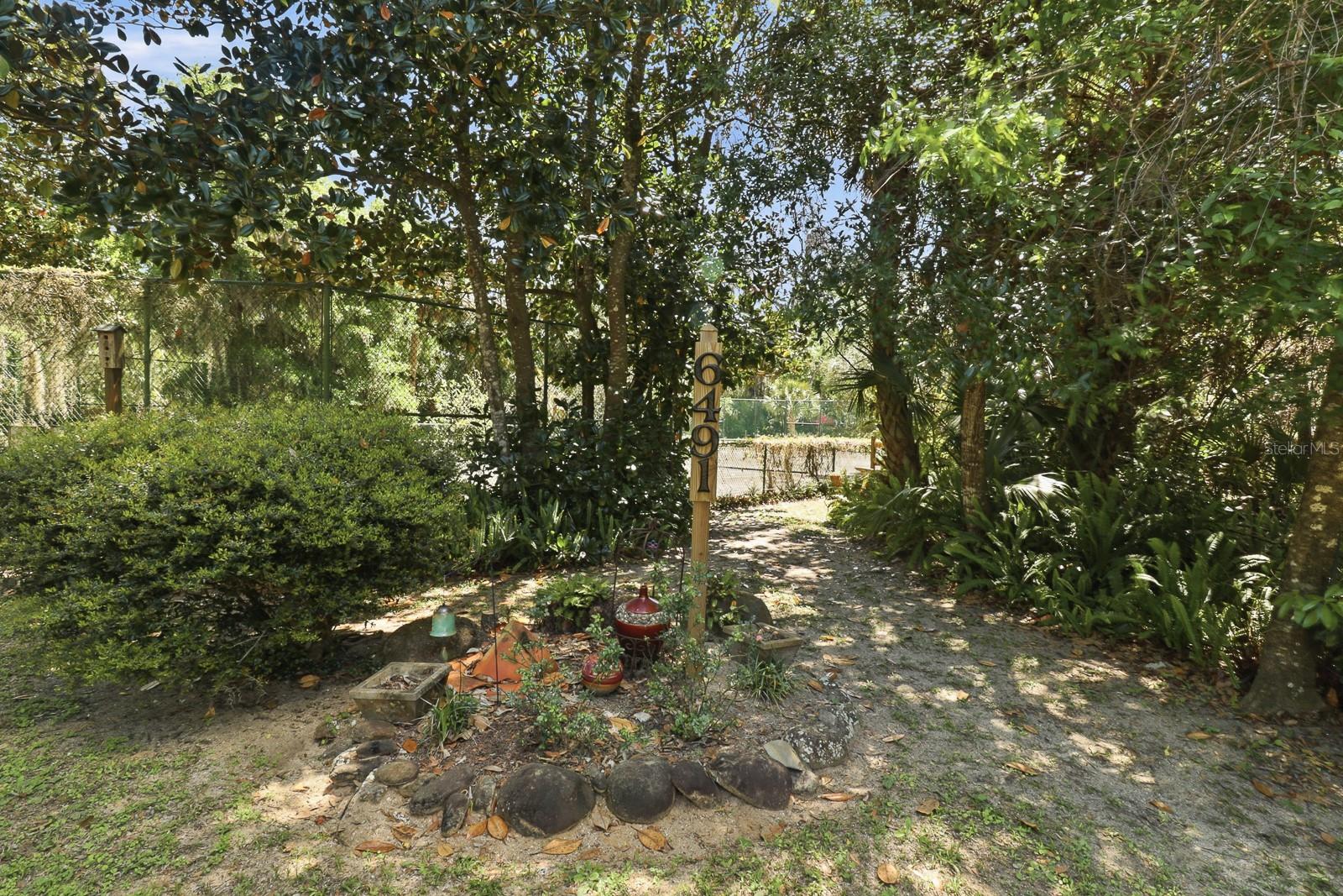 Image 48 of 73 For 6491 Spruce Creek Road