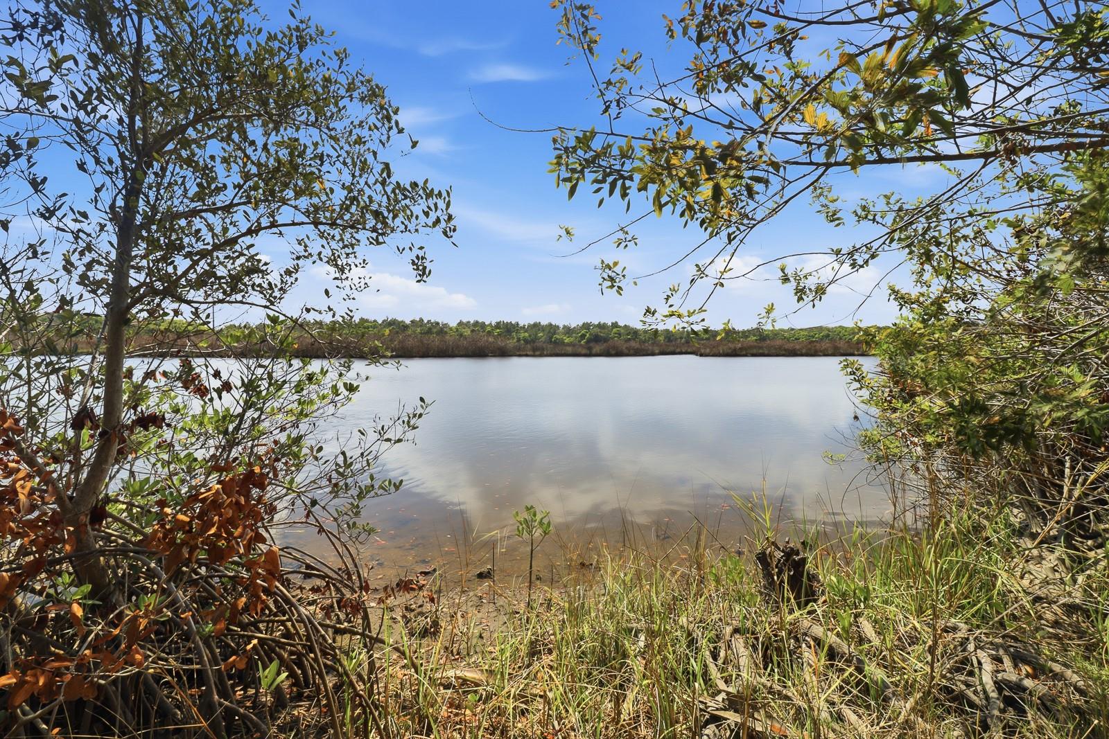 Image 52 of 73 For 6491 Spruce Creek Road