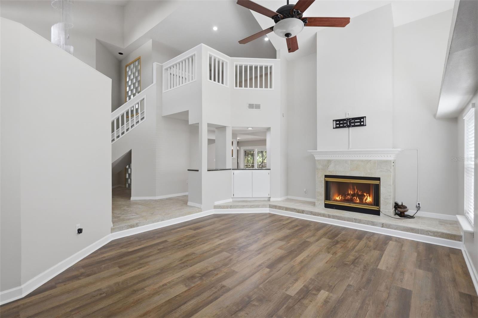 Image 13 of 64 For 69 Spring Lake Drive