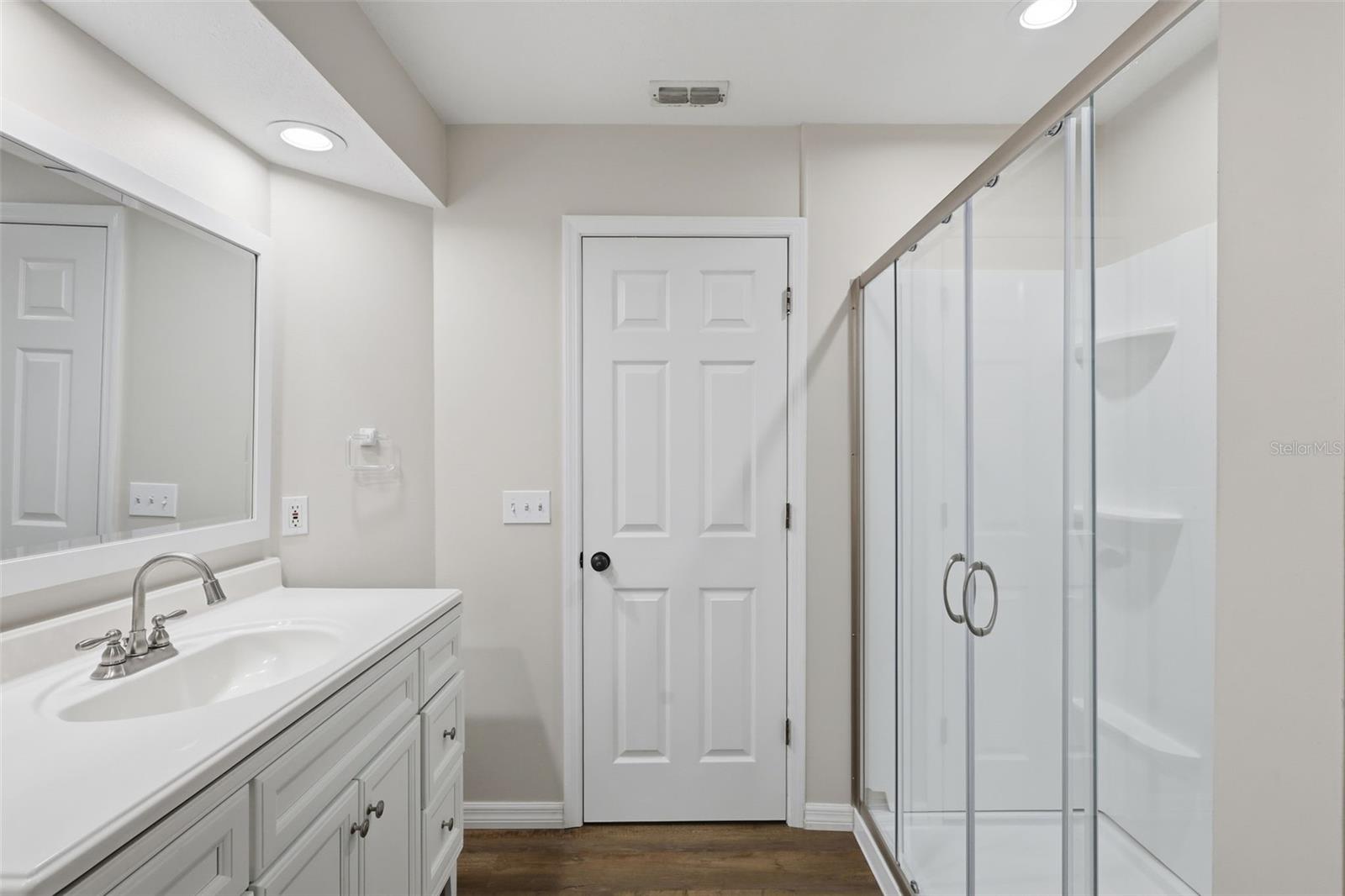 Image 28 of 64 For 69 Spring Lake Drive