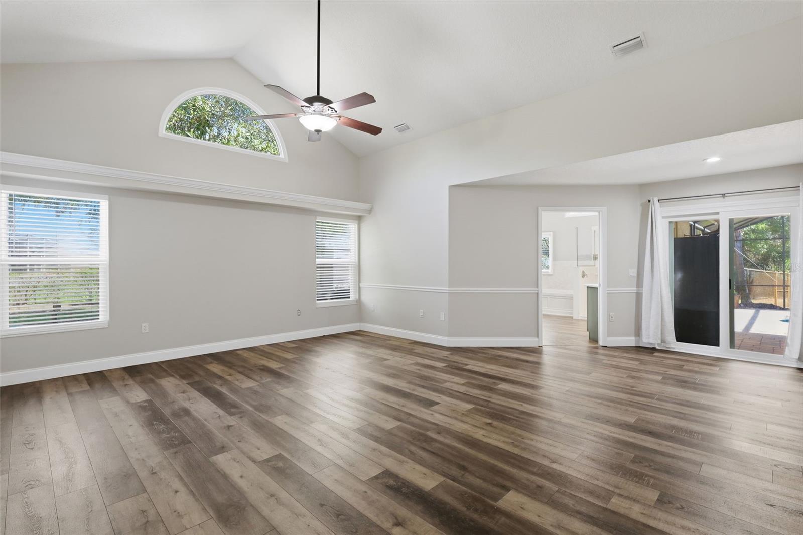 Image 34 of 64 For 69 Spring Lake Drive