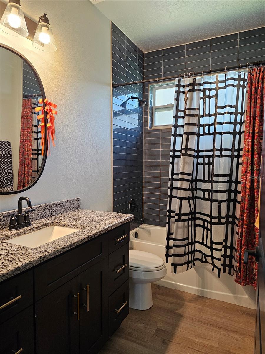 Image 12 of 19 For 232 Waldor Avenue