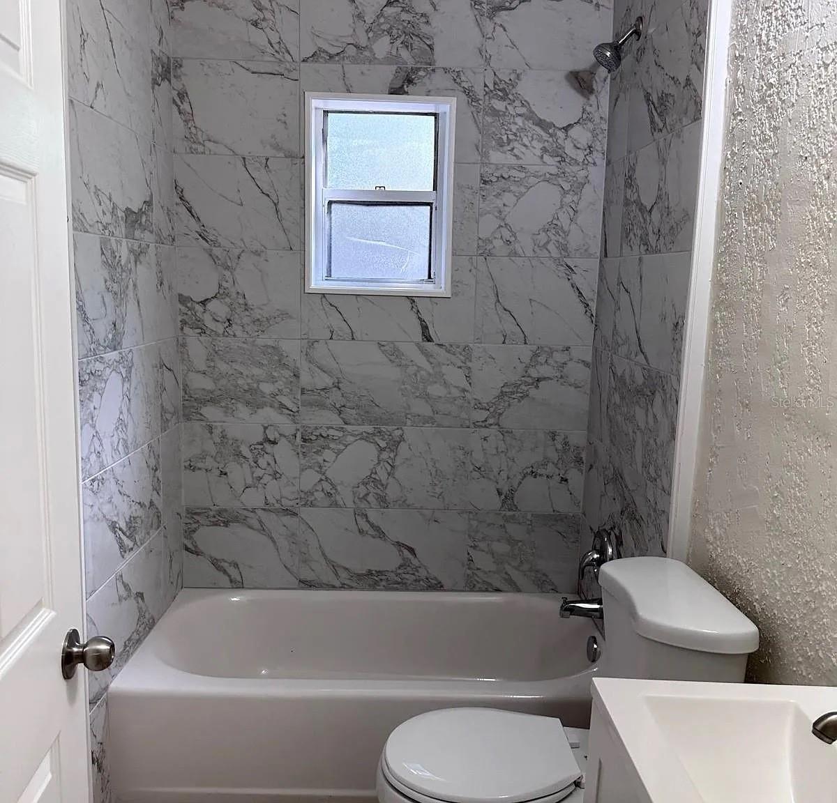 Image 21 of 24 For 508 Booker Street