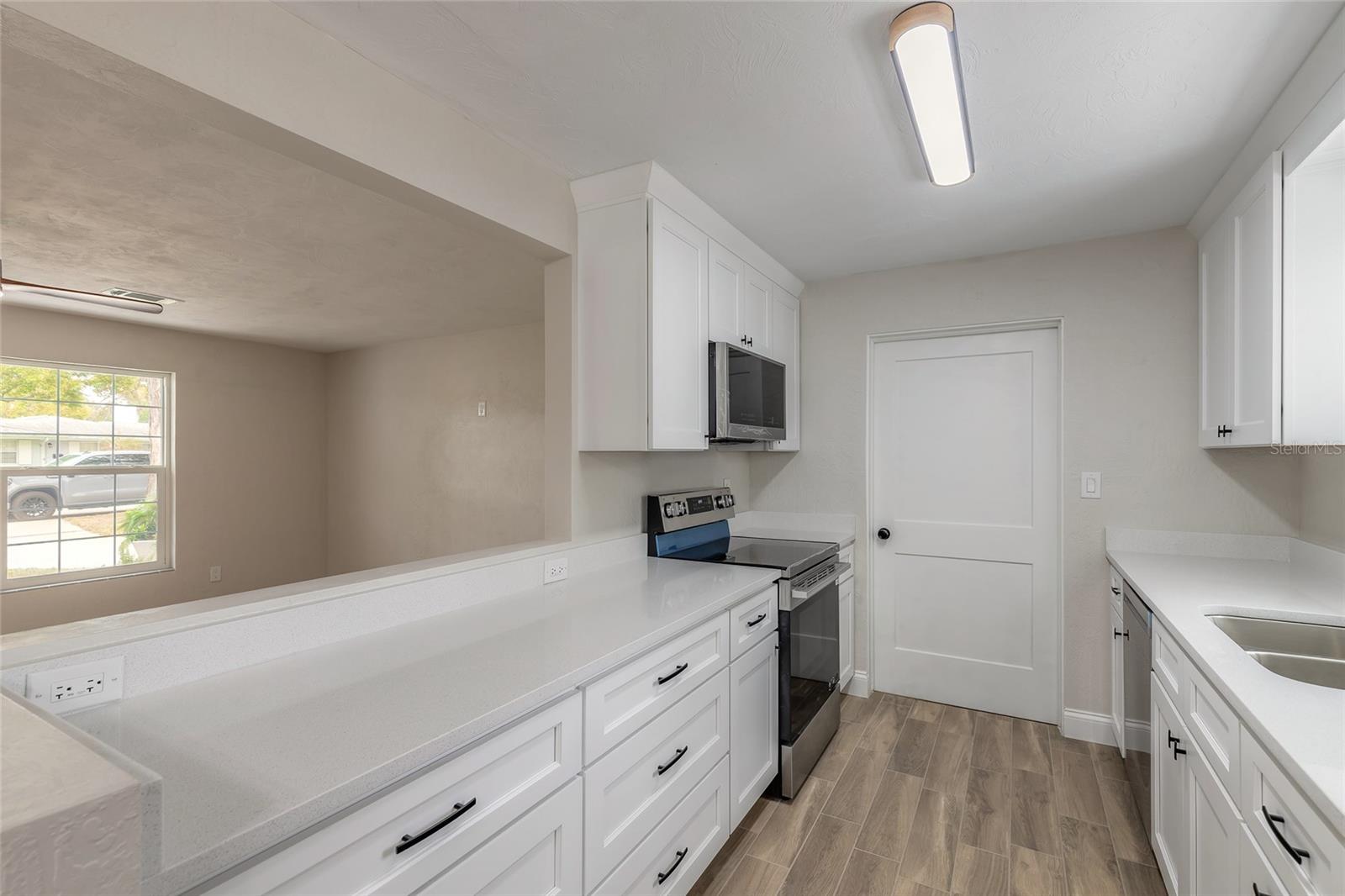 Image 12 of 30 For 39 Willis Drive