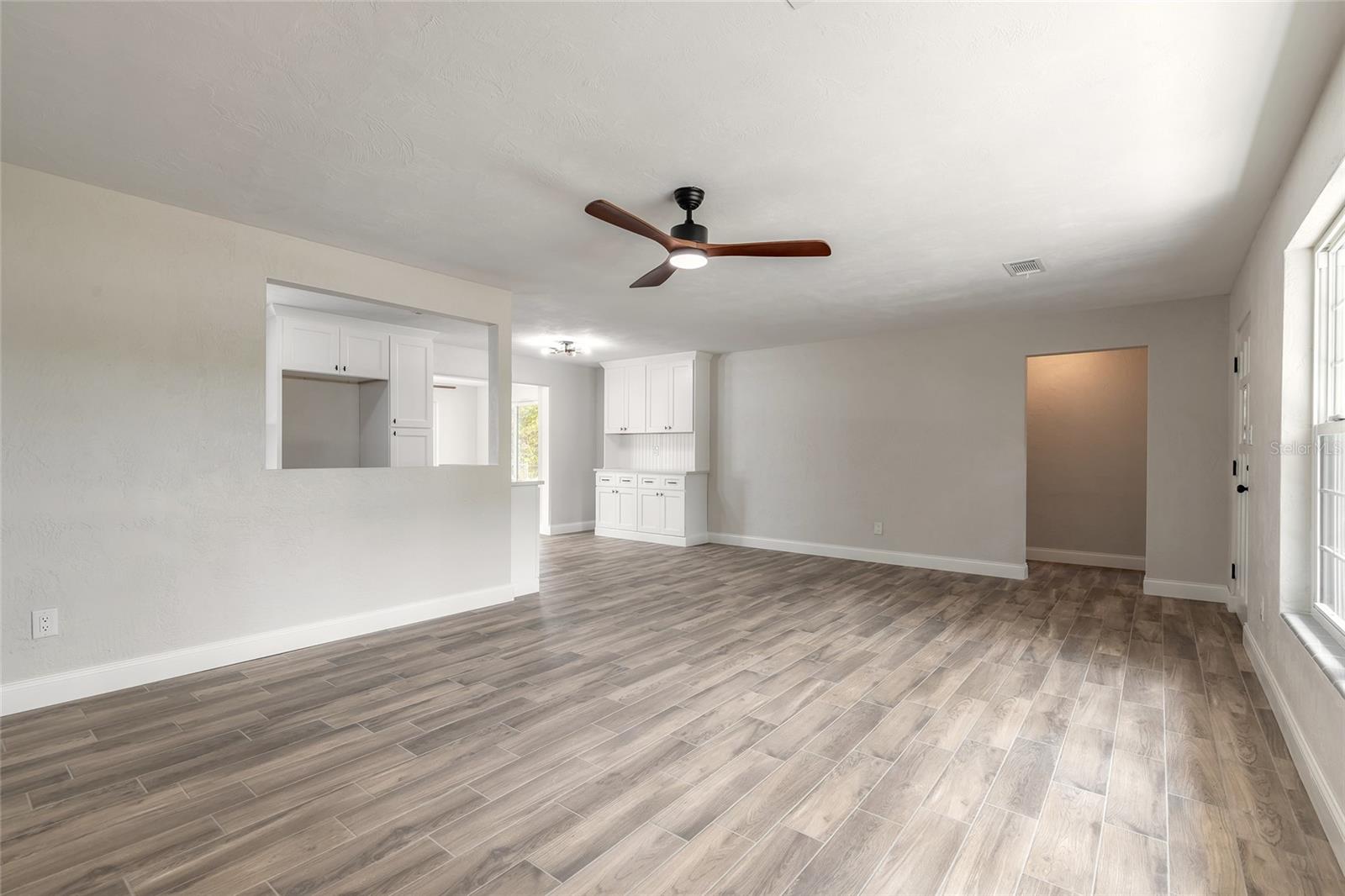 Image 16 of 30 For 39 Willis Drive