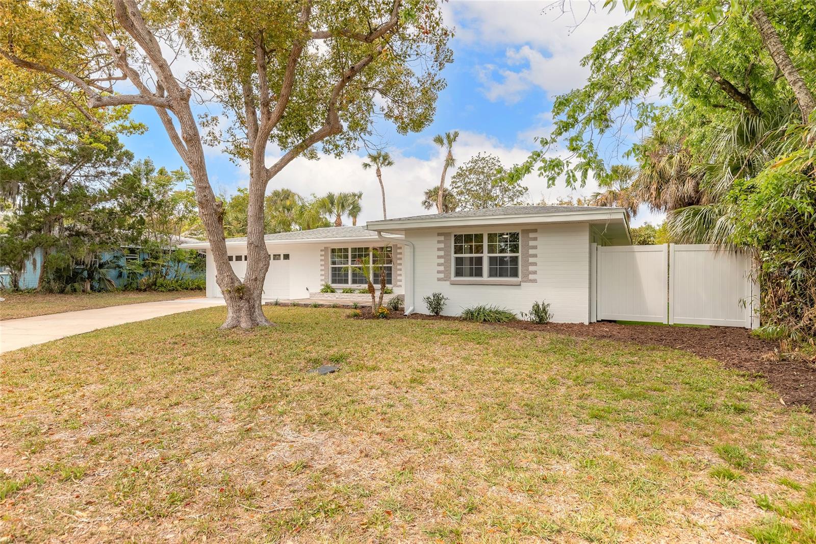 Image 2 of 30 For 39 Willis Drive