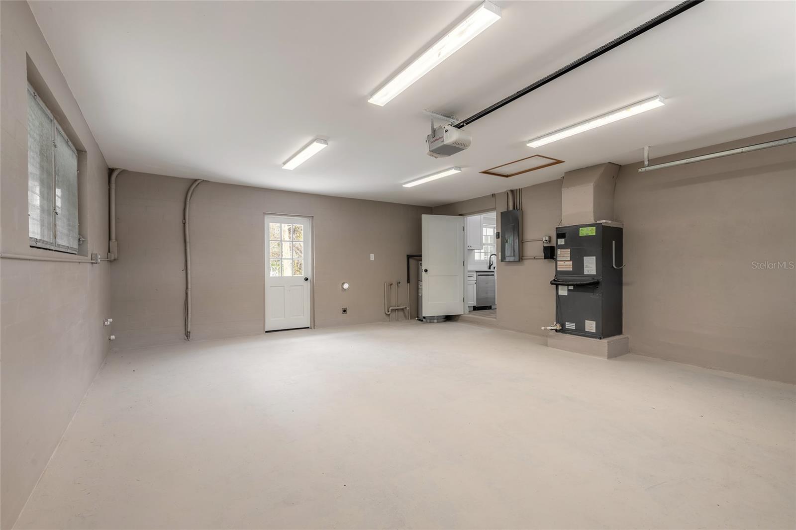 Image 24 of 30 For 39 Willis Drive