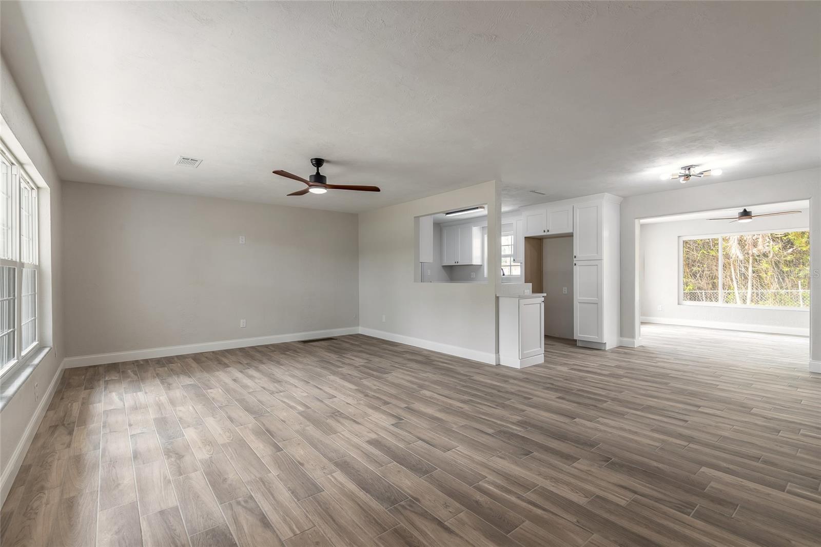 Image 6 of 30 For 39 Willis Drive