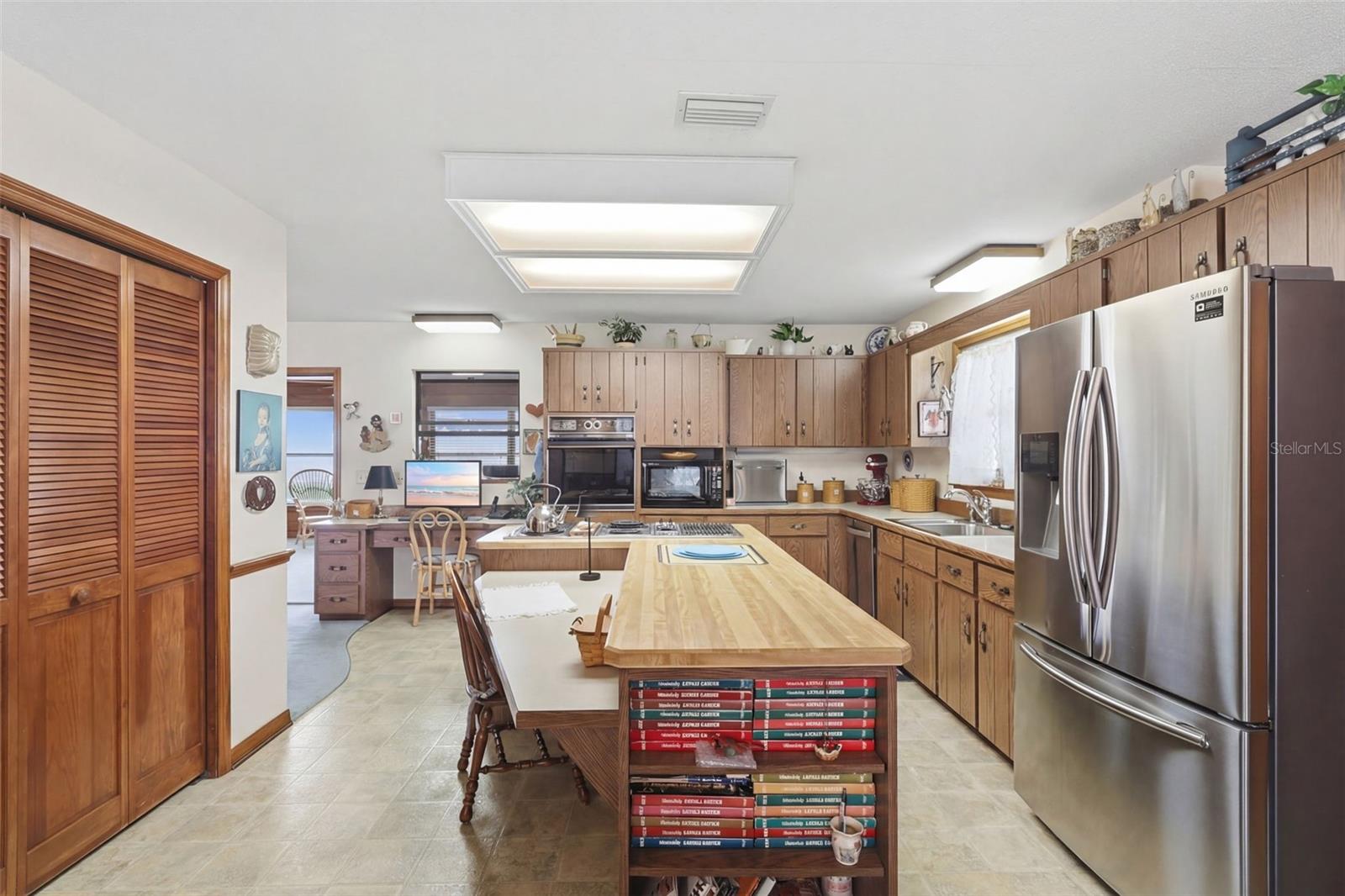 Image 11 of 30 For 831 Freemans Farm Road